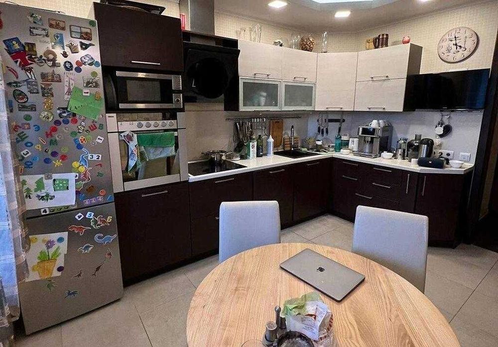 Продам 3 комн. квартиру Кирпичный дом Сертификат низ Рабочей Кедрина NK