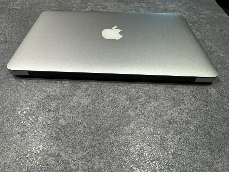 Ноутбук 11.6'' Macbook Air A1465 (i5 1.6GHz/4/128) Silver