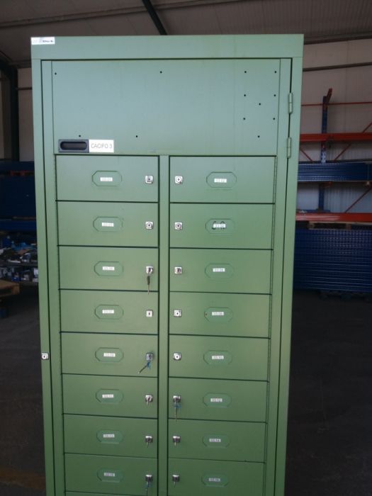 Armário cacifo vestiário armeiro