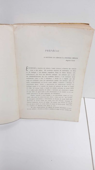 Livro História da Ciência  de Pierre Rousseau