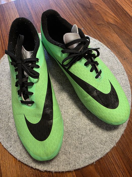 Korki piłkarskie Nike