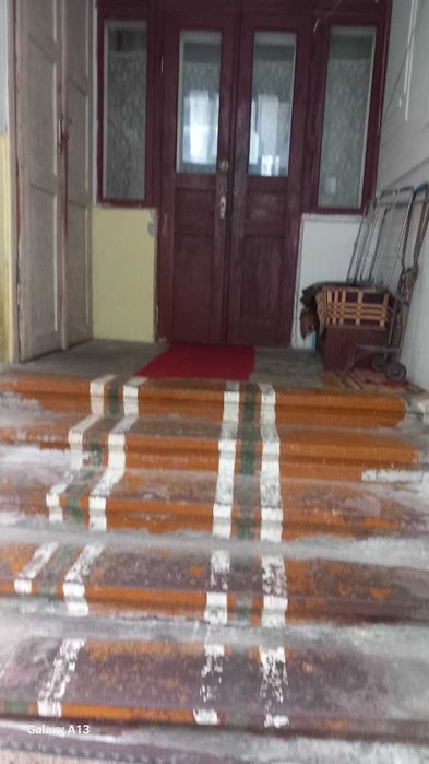 Продам 3кв.в м.Вижниця Чернівецької обл.