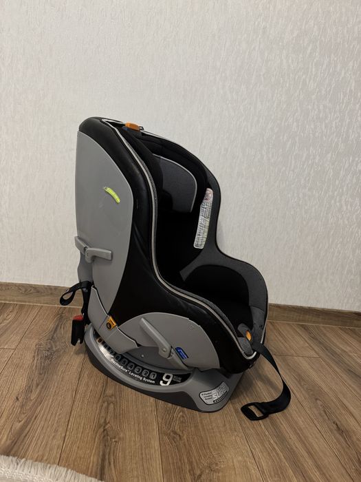 Автокрісло Chicco NextFit Zip 0–29 кг | США | Регулювання нахилу
