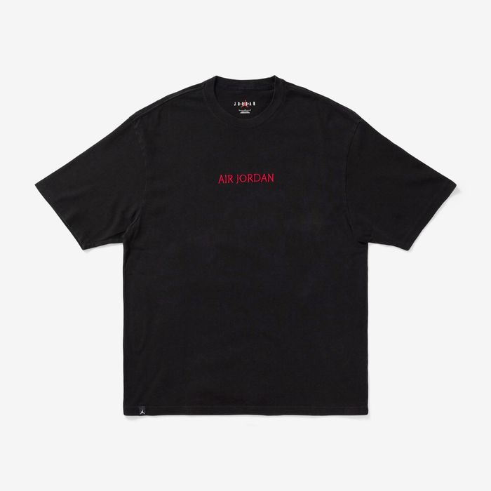 Футболка NIKE Air Jordan Essential Wordmark  оригінал  DV6465-010