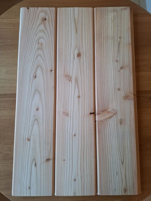 Deska elewacyjna modrzew PRODUCENT