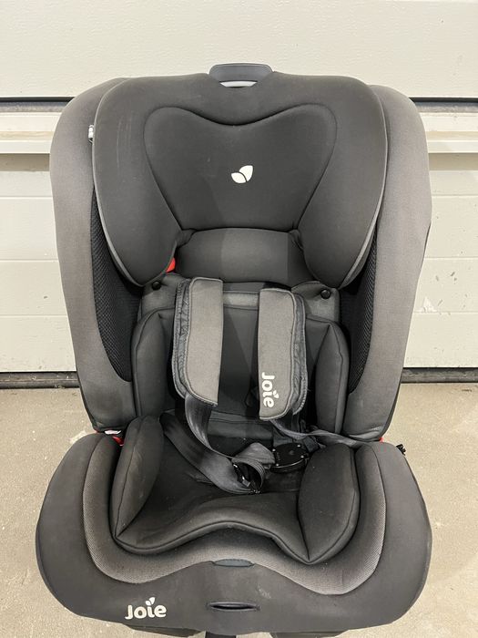 Sprzedam fotelik samochodowy Jolie