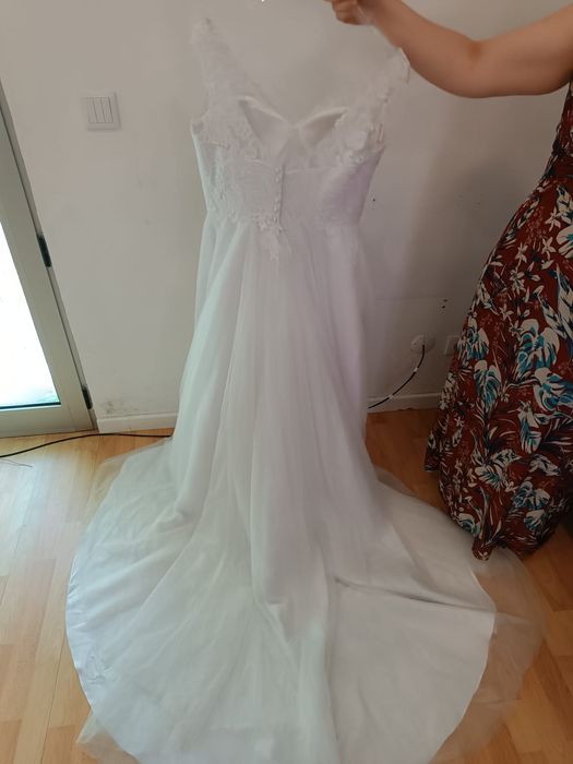 Urgente vendo Vestido de Noiva