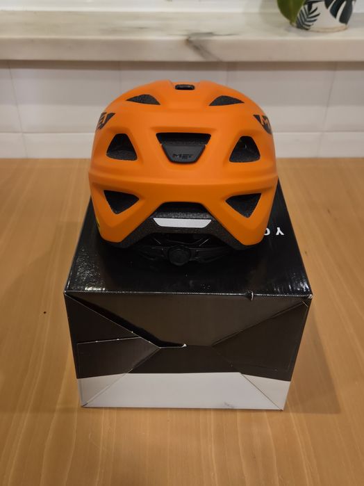 Capacete MET ECHO