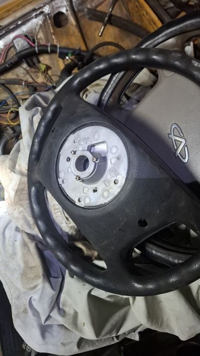 Продам кермо бмв е34-39.