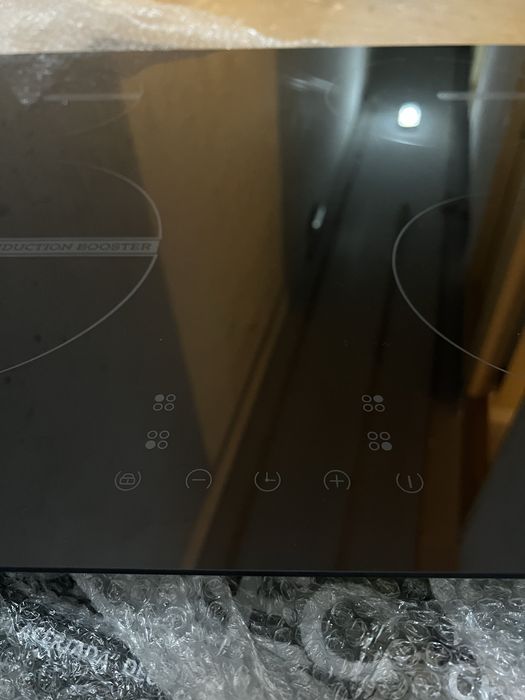 Placa de Indução Confortec 4 Zonas 6800W - Como Nova c/ Caixa