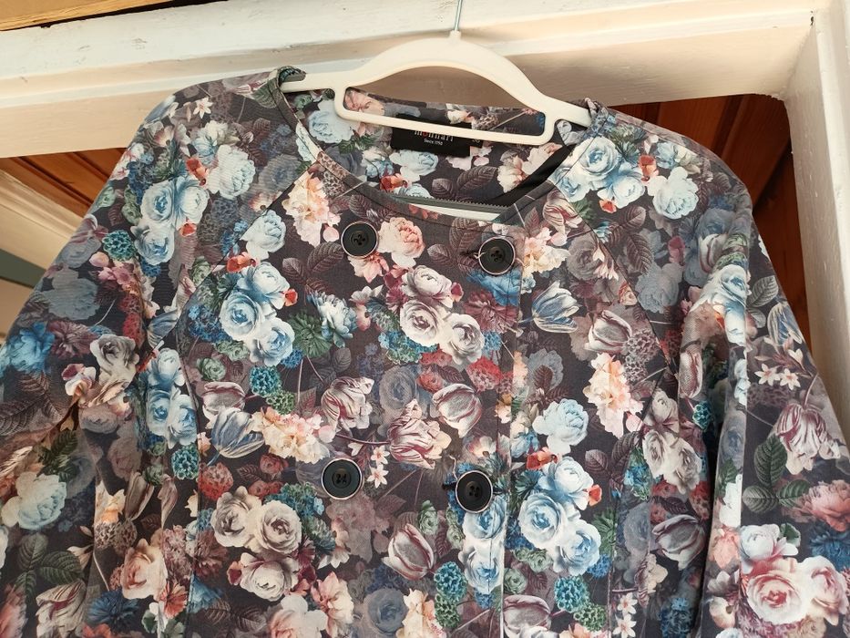 Wiosenny płaszcz Monnari r. 36