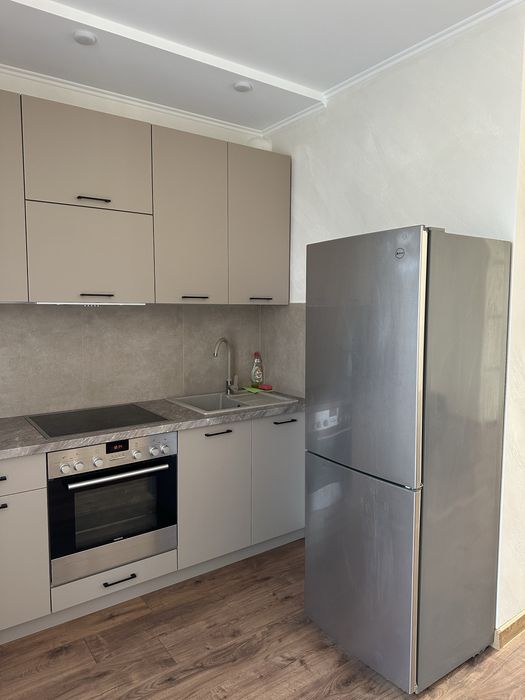 Подобова/потижнева оренда квартири в центрі міста