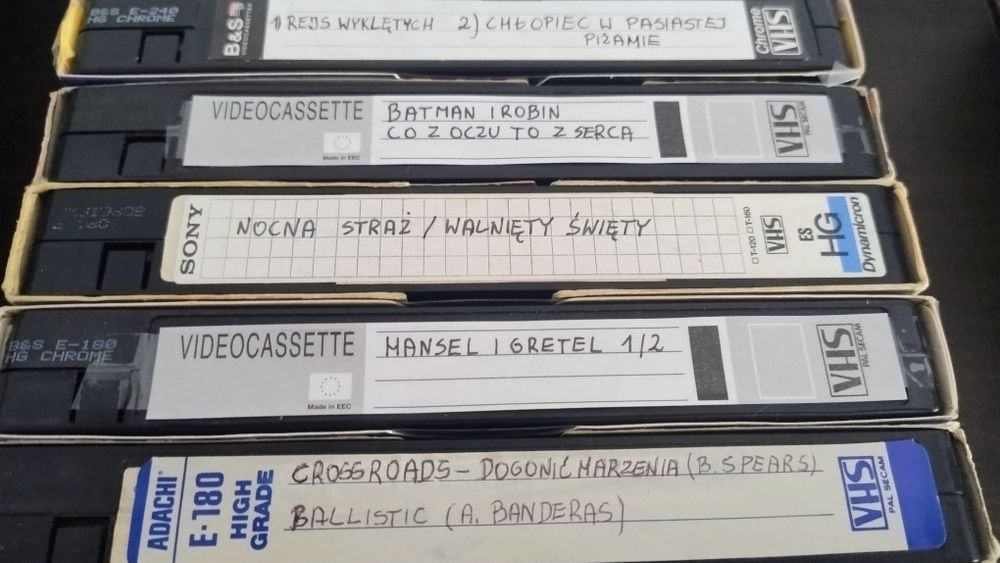 Filmy na kasetach VHS