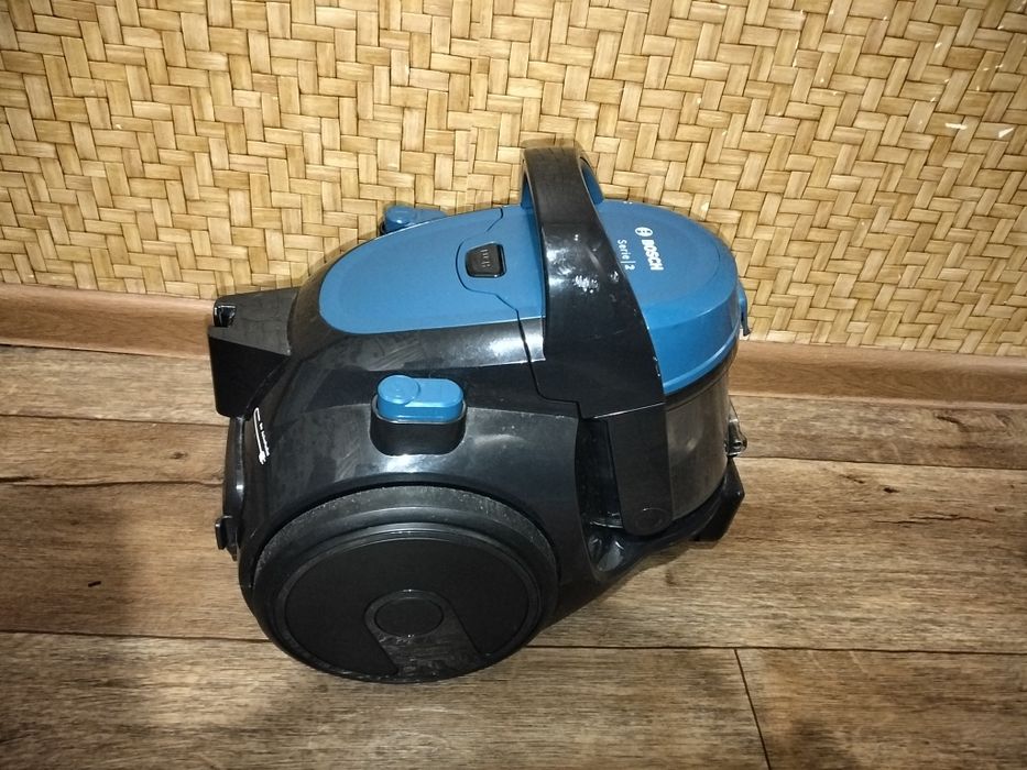 Пилосос без мешка BOSCH Series 2