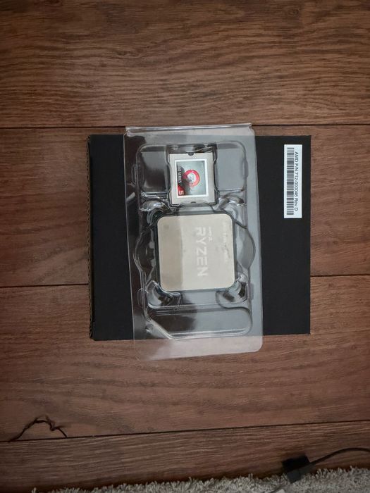 AMD Ryzen 5 5600X