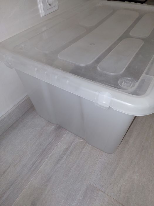 Контейнер для зберігання 55л