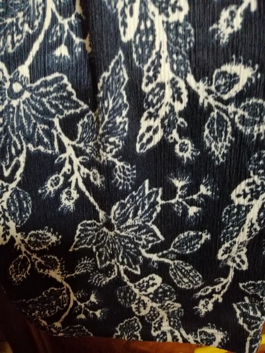 Spodnie nowe z metki 48