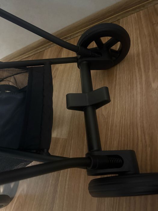 Универсальная коляска 2 в 1 Cybex Mios Off White (шасси Matt Black)