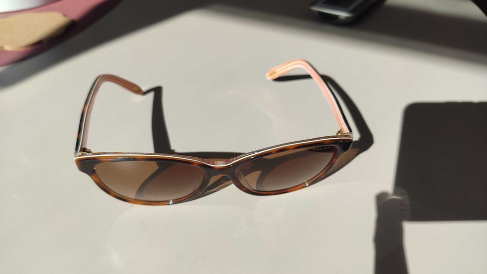 Okulary przeciwsłoneczne Ralph Lauren + twarde etui RL