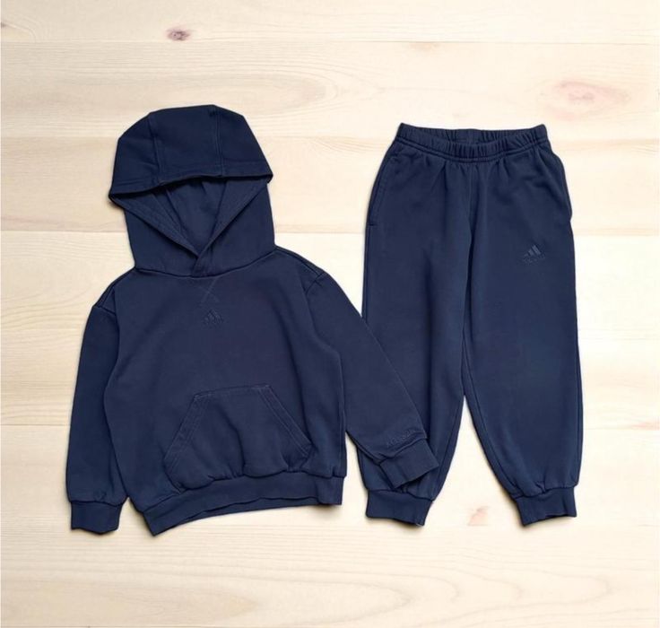 Костюм Adidas на флісі на 4-5 років