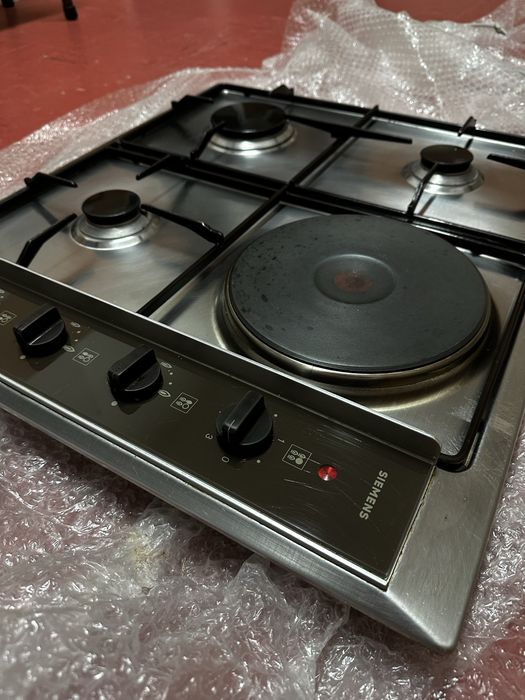 Fogão a gás SIEMENS - em ótimo estado