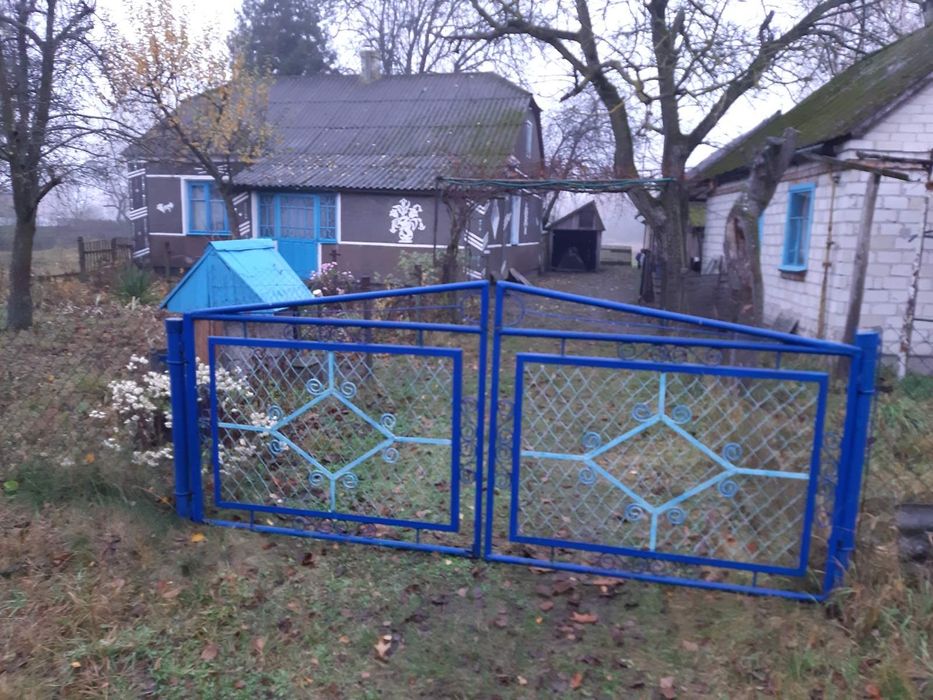 Продається будинок с.Туричани