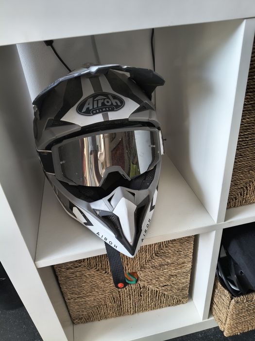 kask gogle cross Airoh Wraap Raze Black  mat  rozmiar M - jak nowy u