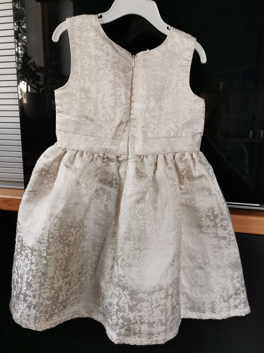 Sukienka Young Dimension rozm. 110