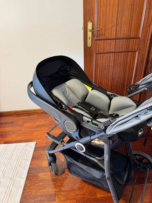 Carrinho de bebé + ovo Happy Bear