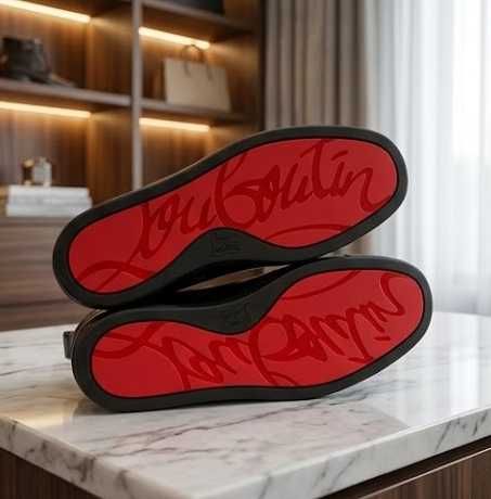 Sneaker Louboutin - Louis Junior Spikes / 44