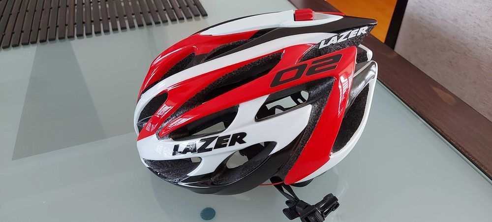 Kask rowerowy szosa Lazer O2 RD czerwono-biały połysk, rozm. S