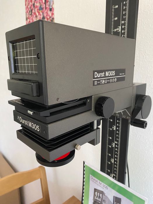 Zestaw ciemniowy - powiększalnik Durst M305 i dodatki