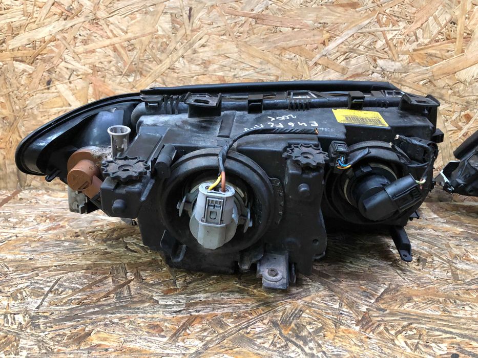 Lampa/reflektor przedni lewy prawy Bmw E46 lift