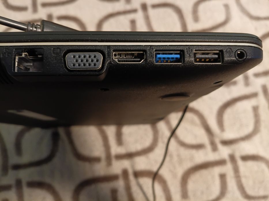 Продам ноутбук Asus X540S. 4/128.