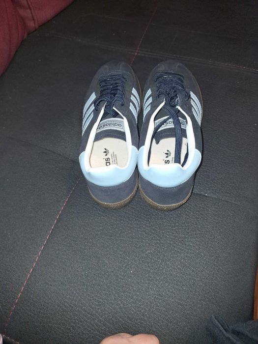 Adidas spezial novas