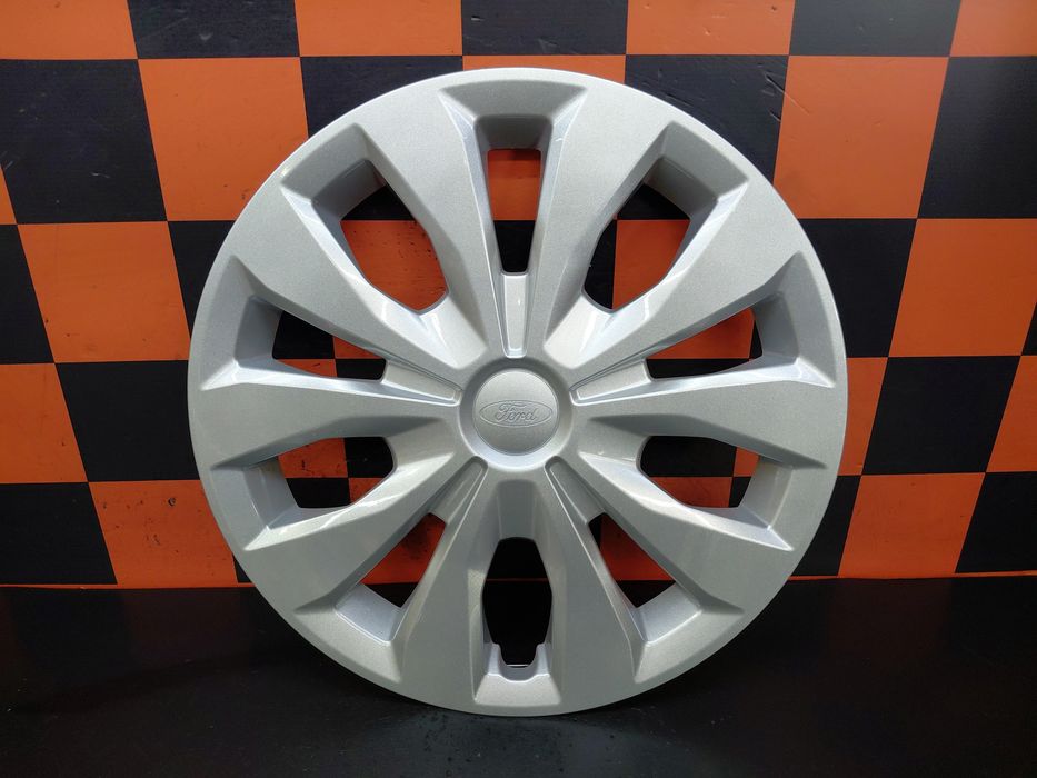 Tampo de jante FORD Tourneo Courier Kombi II