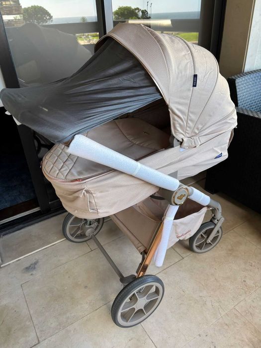 carrinho de bebê novo trio