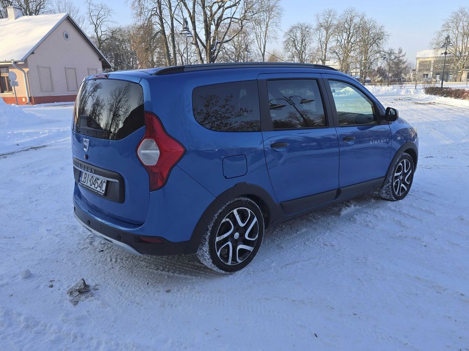 Dacia Lodgy Stepway, benzyna, półskóry, nawigacja, klima, alu 17 cali