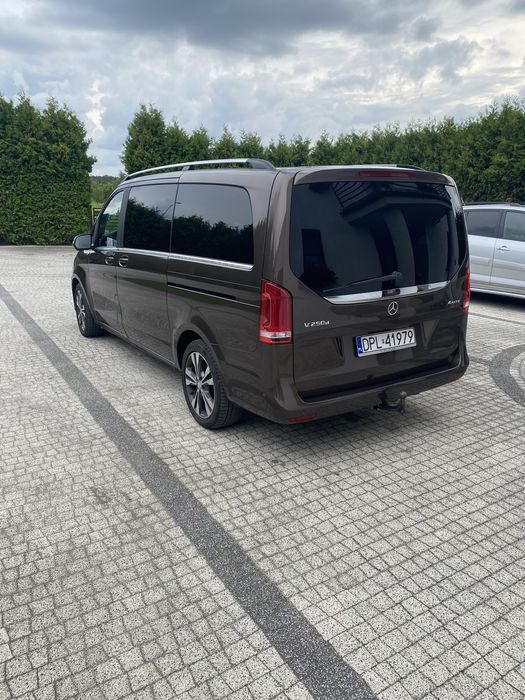 MERCEDES V klasa V250 4matic Salon PL