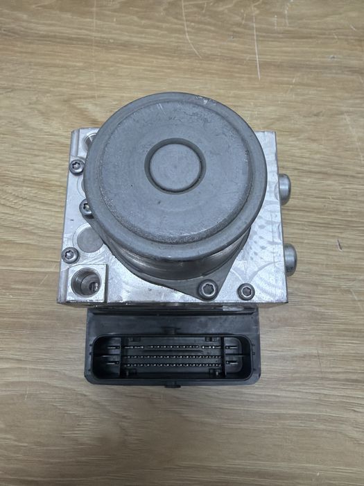 Pompa hamulcowa ABS Mercedes C klasa W205, GLC W253 nowa