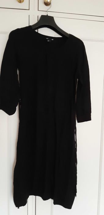 Black H&M Knit Dress for Pregnant Women, Size M
