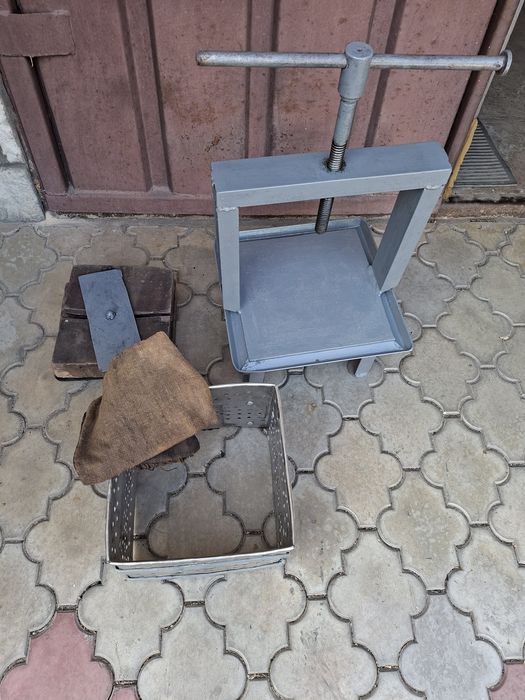 Продам соковижималку-прес 15літр