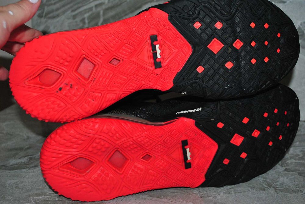 nike кроссовки lebron 47 размер оригинал