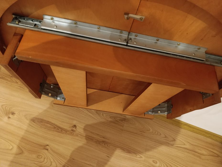 Stół rozkładany drewniany