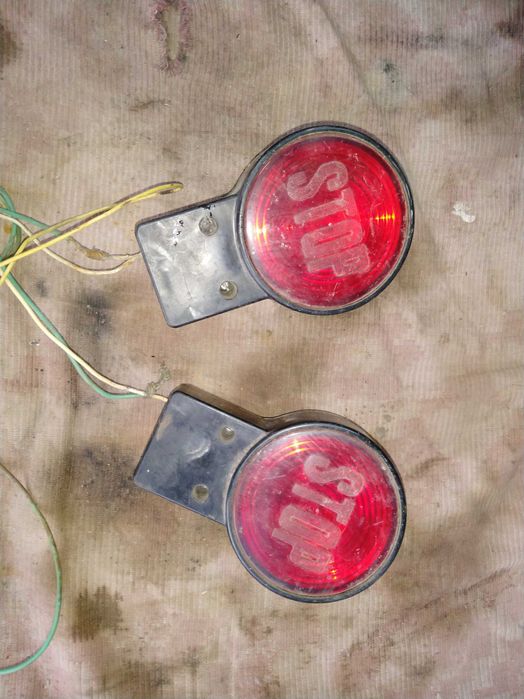 Стопари на авто.