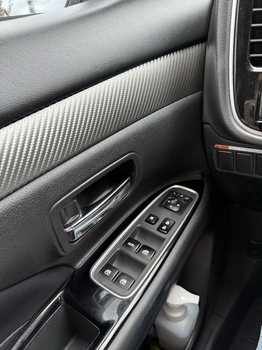 Mitsubishi Outlander 2017