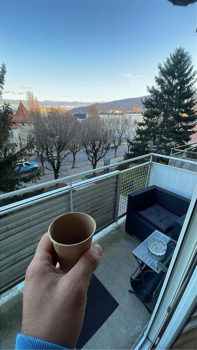 Подобова (посуточно) оренда квартири(центр, біля фонтана) вул.Миру 29.