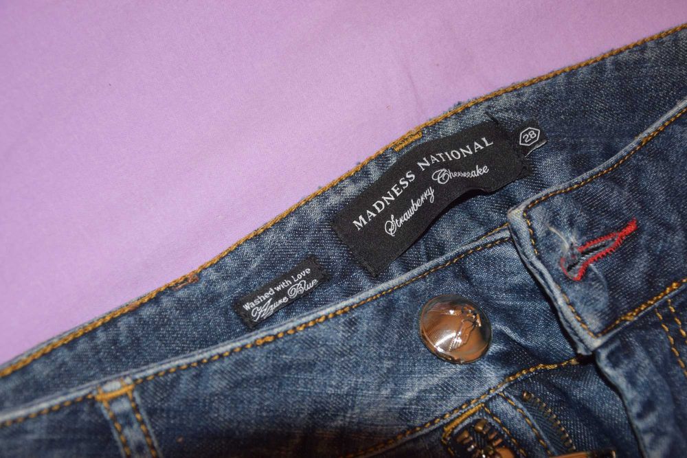 Джинси-бойфренди