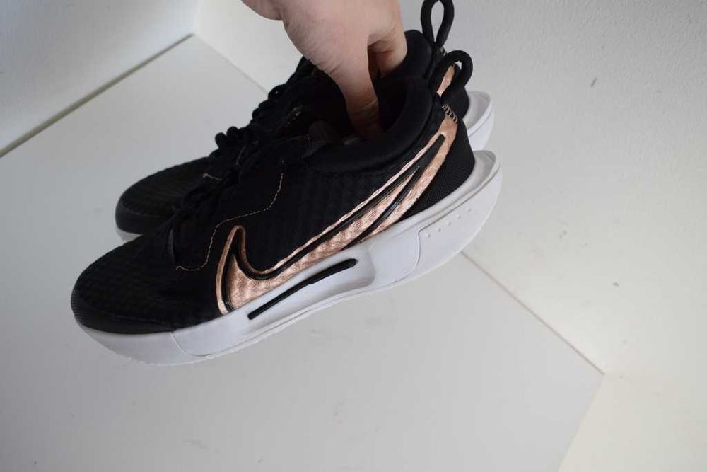 Nike Buty court zoom pro blackk gold 38 ,5 sneakersy