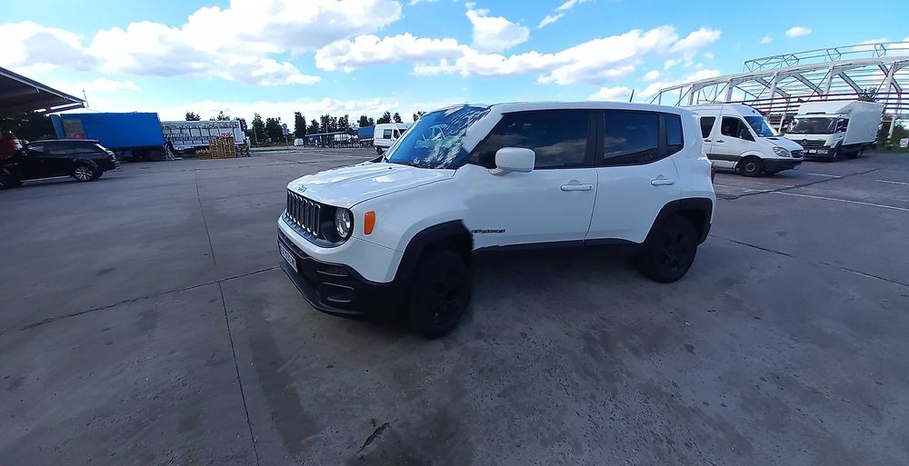 Авто Jeep Renegade